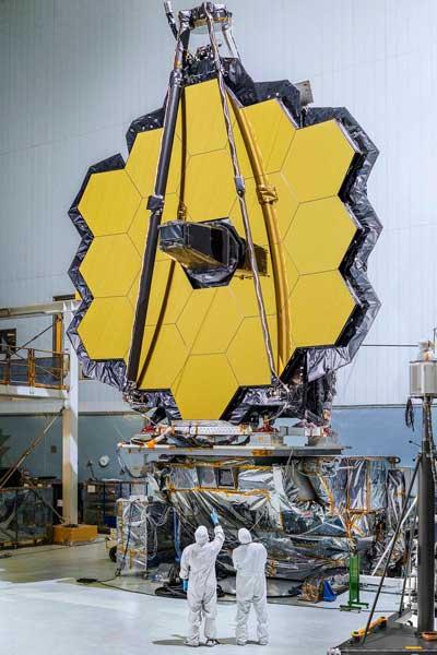 آینه کامل تلسکوپ فضایی جیمز وب