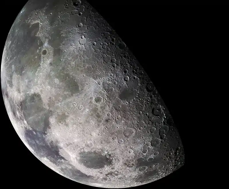 تصویر موزائیکی ماه