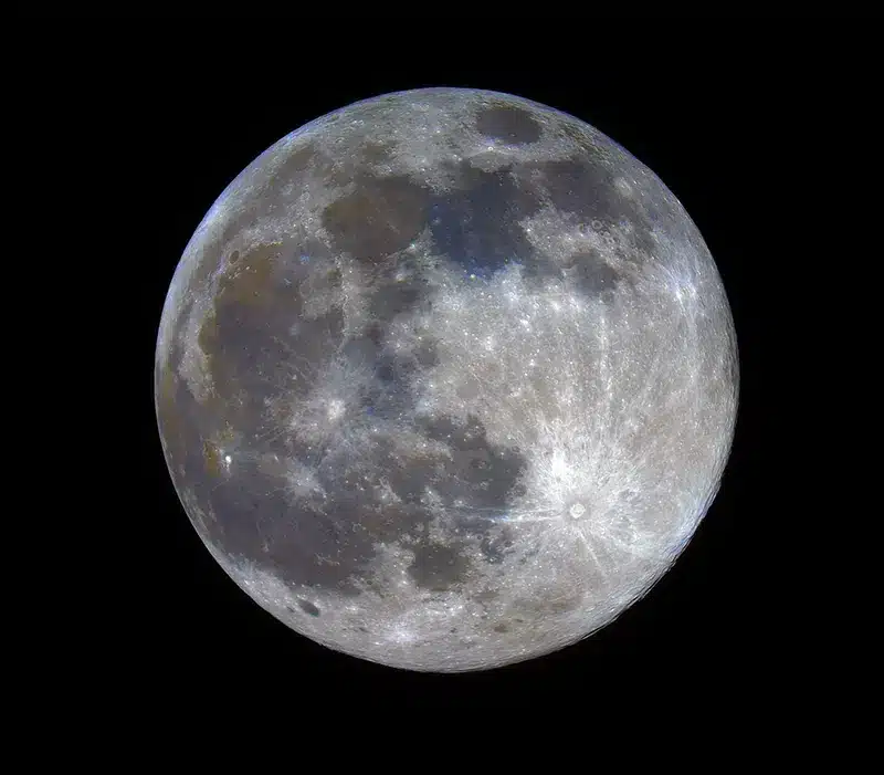 ماه کامل معدنی