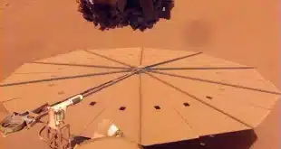 صفحات خورشیدی غبار مریخ